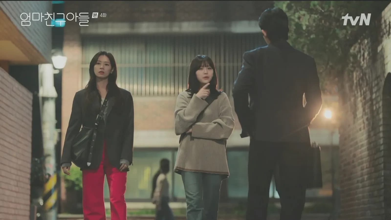 NGT빌딩 옆골목