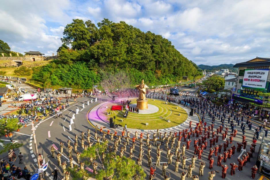 Baekje Cultural Festival (백제문화제 ) 7